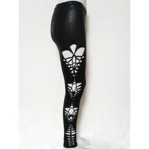 ROCKSTAR - MEDIUM/LARGE - Junior/Women's Super Sexy Cut and Weaved leggings